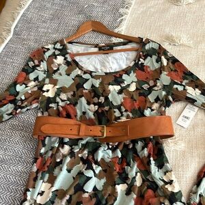 NWT Lord and Taylor Comfy Straight Dress in Fall Floral